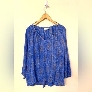 Kim Rogers Textured 3/4 Sleeve Pullover in a Blue Boho Print size XL